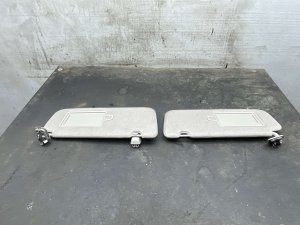 2024-2025 Kia EV9 Gray Illuminated Sun Visor - Front, Right (Passenger) (Used OEM)