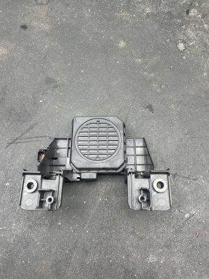 2024-2026 Kia EV9 Pedestrian Alert Warning System Speaker (Used OEM)