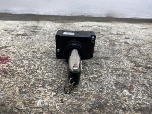 2004-2010 Volkswagen Phaeton Ignition Switch Module with Key (Used OEM)