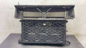 2024-2026 Kia EV9 A/C Condenser and Radiator Assembly with Fan and Shroud (Used OEM)