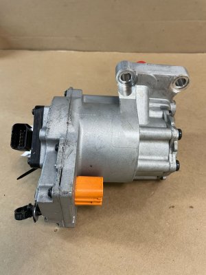 2021-2026 Kia K5 Engine Oil Pump (Used OEM)