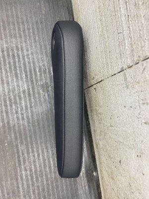 2024-2025 GMC Acadia Jet Black Captain's Chair Seat Armrest - Rear, Left (Driver) (Used OEM)
