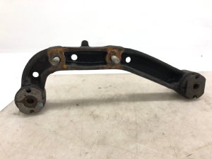 2015-2020 GMC Yukon XL Differential Carrier Bracket - Front (Used OEM)