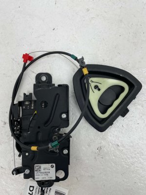 2018-2023 BMW M550i xDrive Door Latch Assembly (Used OEM)