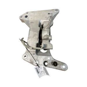 2020-2023 BMW X6 Transmission Mount (Used OEM)