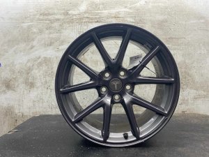  Tesla Model 3 Gray Wheel (Used OEM)
