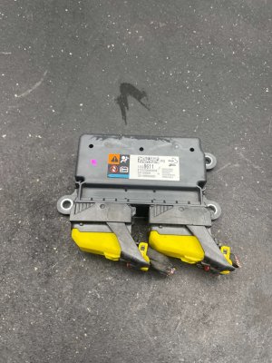 2021-2022 Chevrolet Tahoe Airbag Control Module (Used OEM)