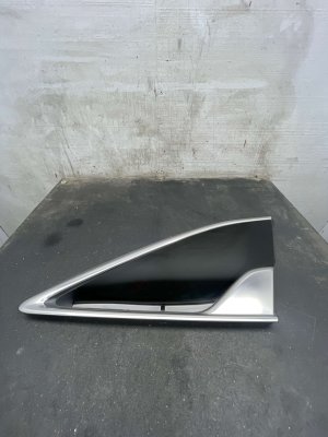 2024-2025 Kia Sorento Chrome Quarter Glass - Rear, Right (Passenger) (Used OEM)