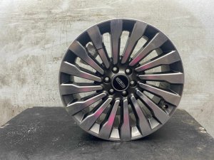 2018-2022 Lincoln Navigator Gray 22x9.5 16-Spoke Machined Charcoal Alloy Wheel (Used OEM)
