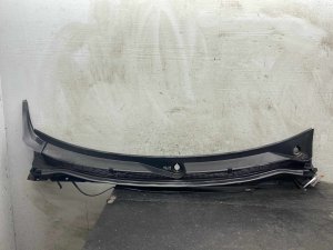 2021-2024 GMC Yukon XL Cowl Cover - Front (Used OEM)