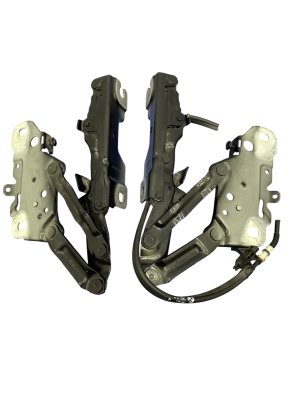 2018-2024 BMW X3 Active Hood Hinge Set - Front, Right (Passenger) (Used OEM)