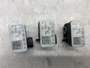 2015-2021 Mercedes-Benz C280 Suspension Acceleration Sensor Set - Front (Used OEM)