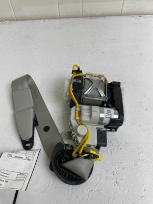 2013-2017 Audi S7 Seat Belt Assembly - Front (Used OEM)