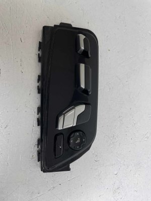 2018-2023 BMW M550i xDrive Seat Switch - Front (Used OEM)