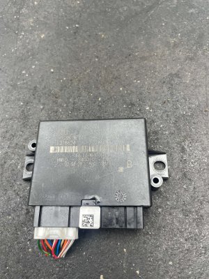 2024 Nissan TITAN Parking Assist Camera Control Module (Used OEM)