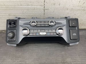 2021-2022 Ford F-150 Dual-Zone Temperature Control Module with Radio Switch Panel - Front (Used OEM)