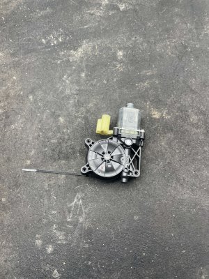 2022-2024 Ford F-150 Lightning Power Sliding Window Regulator Motor - Rear (Used OEM)