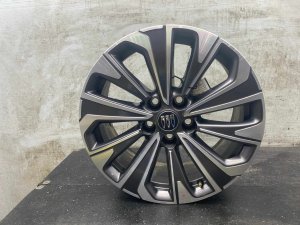 2024-2025 Buick Envision Gray 18x8 Machined Charcoal Alloy Wheel (Used OEM)