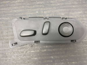 2025 Buick Enclave Power Seat Adjustment Switch - Front (Used OEM)