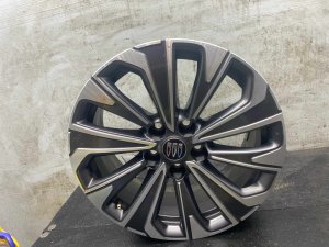 2024-2025 Buick Envision Gray 18x8 Machined Charcoal Alloy Wheel (Used OEM)