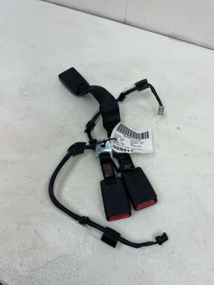 2021-2025 Lexus IS300 Seat Belt Buckle Set - Rear, Right (Passenger) (Used OEM)