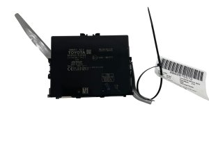 2021-2024 Lexus IS300 Smart Key Control Module (Used OEM)