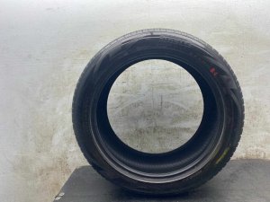 2019-2026 Porsche Cayenne 275/45R21 Tire (Used OEM)