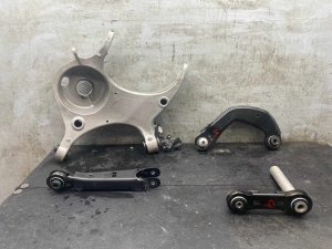 2020-2025 Lincoln Aviator Upper and Lower Suspension Control Arm Set - Rear, Left (Driver) (Used OEM)