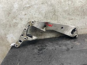 2020-2025 BMW X6 Transmission Mount Crossmember Bracket (Used OEM)