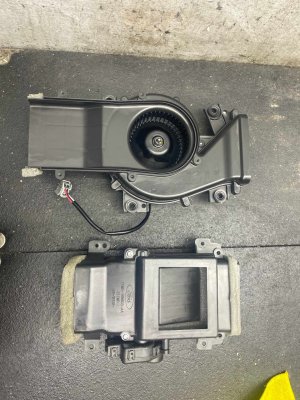 2020-2025 Lincoln Aviator Front HVAC Blower Motor with Fan and Air Duct (Used OEM)
