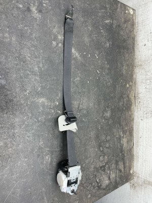 2020-2025 Lincoln Aviator Black Second Row Seat Belt Assembly - Rear, Left (Driver) (Used OEM)