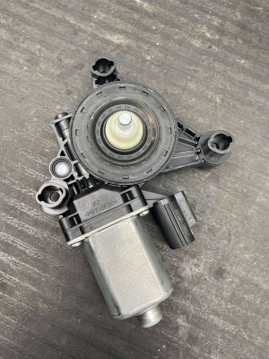 2020-2025 Lincoln Aviator Door Window Motor - Front, Left (Driver) (Used OEM)