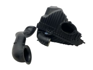 2011-2018 Porsche Cayenne Air Cleaner Filter Intake Box with Pipe (Used OEM)