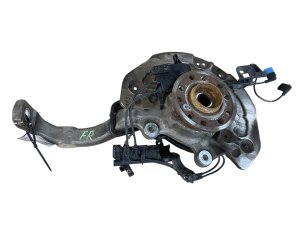 2016-2022 BMW 740i Steering Knuckle with Hub - Front, Right (Passenger) (Used OEM)