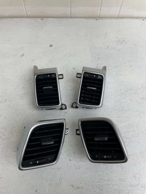 2010-2016 Porsche Panamera Center Dashboard AC Vent Set (Used OEM)