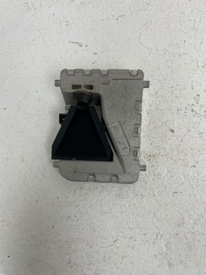 2015-2016 Mercedes-Benz GLA250 Windshield Multipurpose Lane Assist Camera - Front (Used OEM)