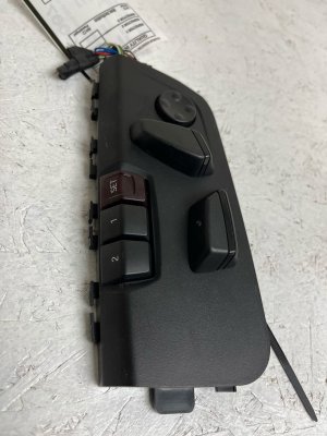 2025-2026 Mini Cooper Power Seat Adjustment Control Switch - Front (Used OEM)