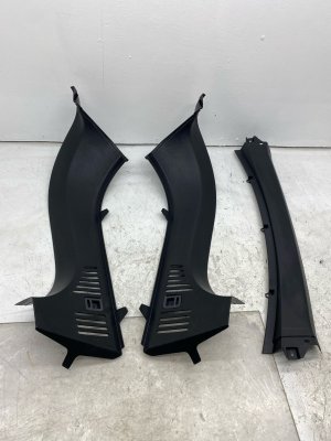 2014-2019 Bentley Flying Spur Trunk Lid Trim Panel Set - Rear (Used OEM)