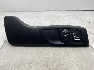 2023-2024 Maserati Grecale Seat Switch (Used OEM)