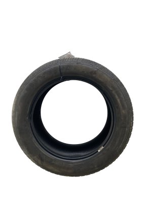 2005-2015 Audi Q7 Tire (Used OEM)