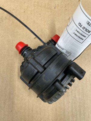 2026 BMW iX Auxiliary Engine Water Pump (Used OEM)