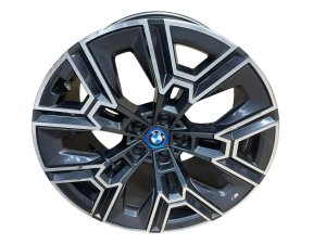 2024-2025 BMW 530i Wheel (Used OEM)