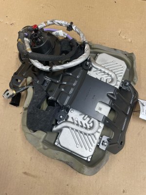 2020-2025 BMW 320i Body Control Module (Used OEM)