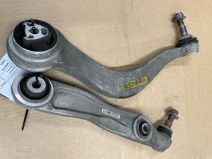 2024-2026 BMW 530i Suspension Control Arm - Front, Right (Passenger) (Used OEM)