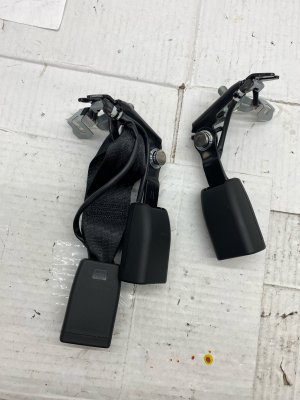 2023-2025 Mazda CX-50 Seat Belt Buckle Set - Rear, Left (Driver) (Used OEM)