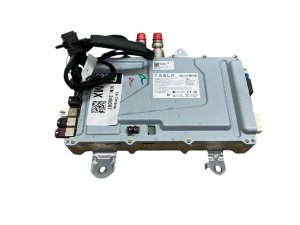  Tesla Model s Infotainment Control Module (Used OEM)