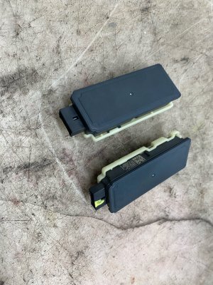 2022-2025 Mini Cooper Keyless Entry Remote Control Receiver (Used OEM)