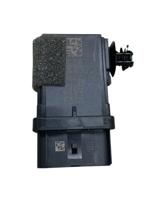 2021-2024 Ford Mustang Mach-E Fuse Box Control Module (Used OEM)