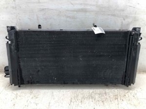 2016-2020 Chevrolet Suburban Heavy Duty Radiator (Used OEM)