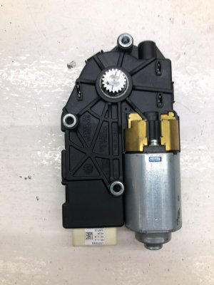 2012-2015 Mercedes-Benz ML350 Panoramic Sunroof Sunshade Motor (Used OEM)
